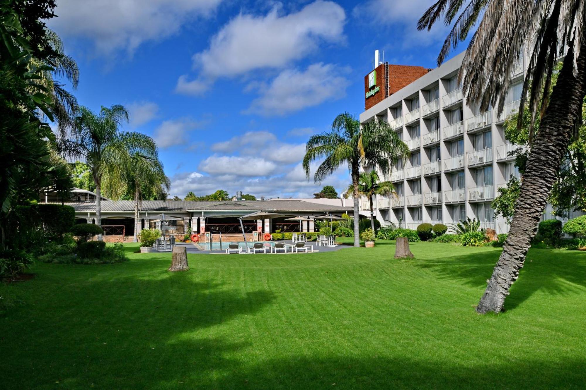 Holiday Inn - Bulawayo By Ihg Kültér fotó