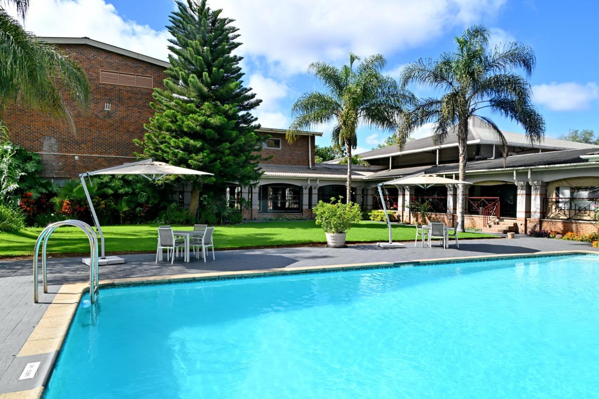Holiday Inn - Bulawayo By Ihg Kültér fotó