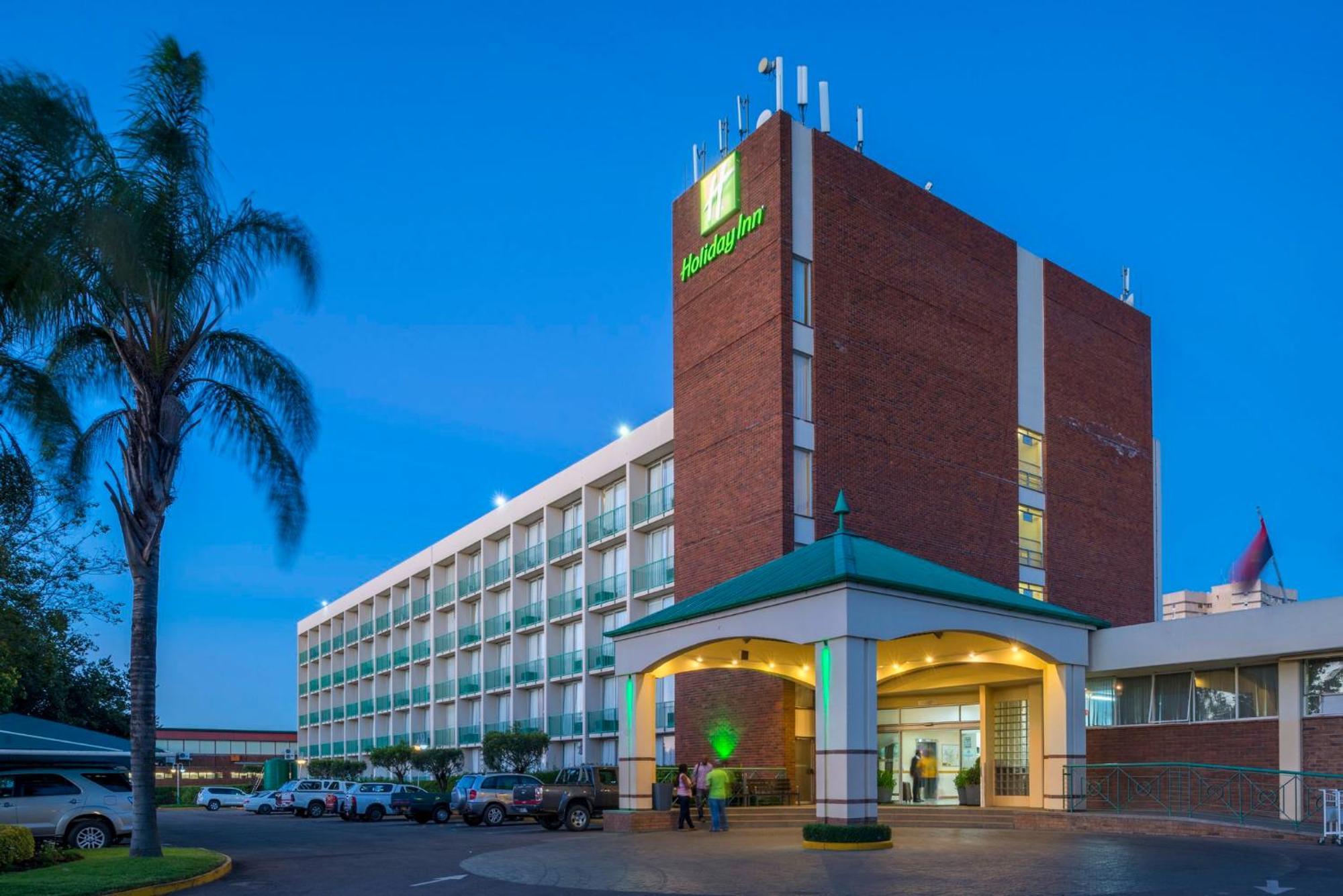 Holiday Inn - Bulawayo By Ihg Kültér fotó